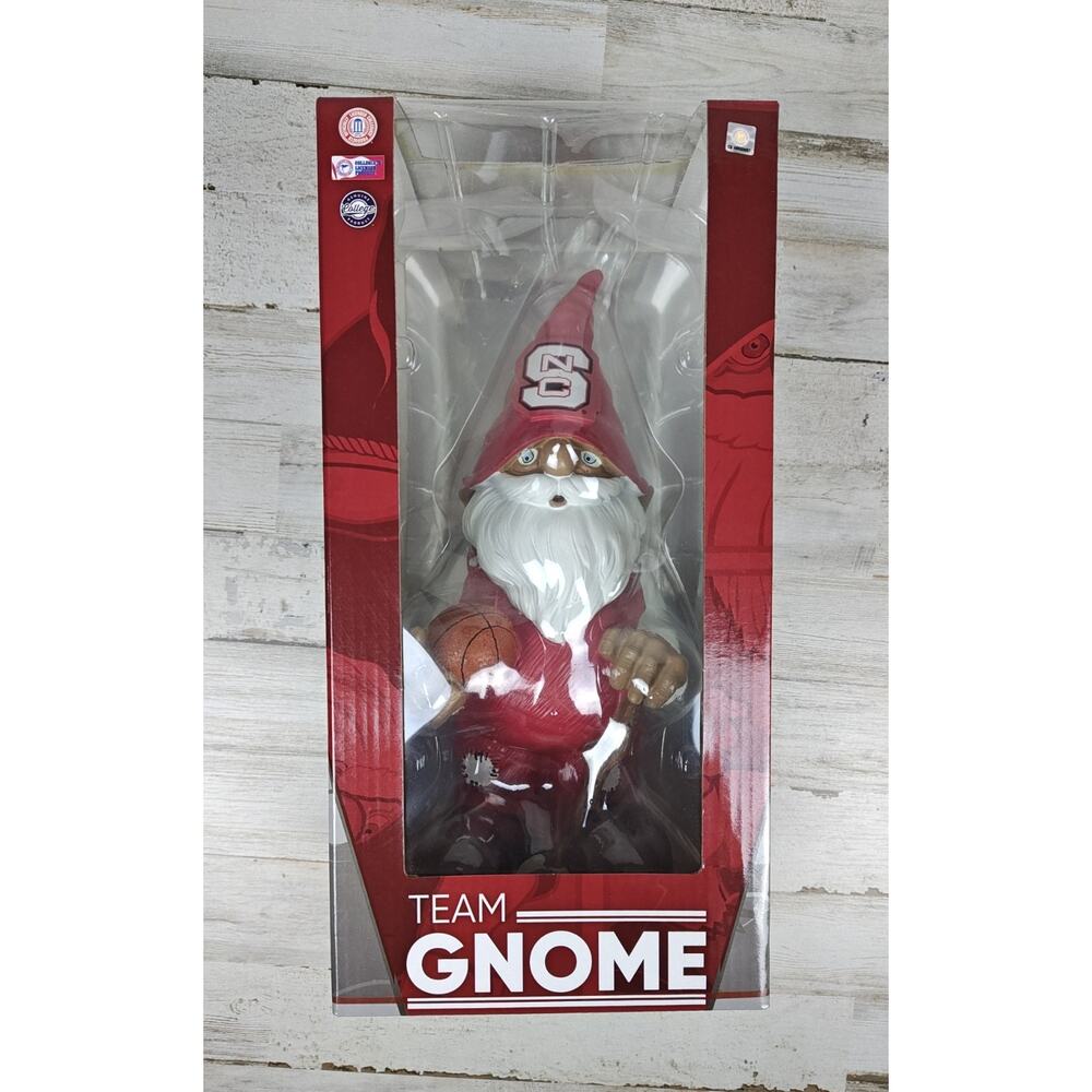 North Carolina State Wolfpack Basketball Team Garden Gnome Figurine NCAA NIB
